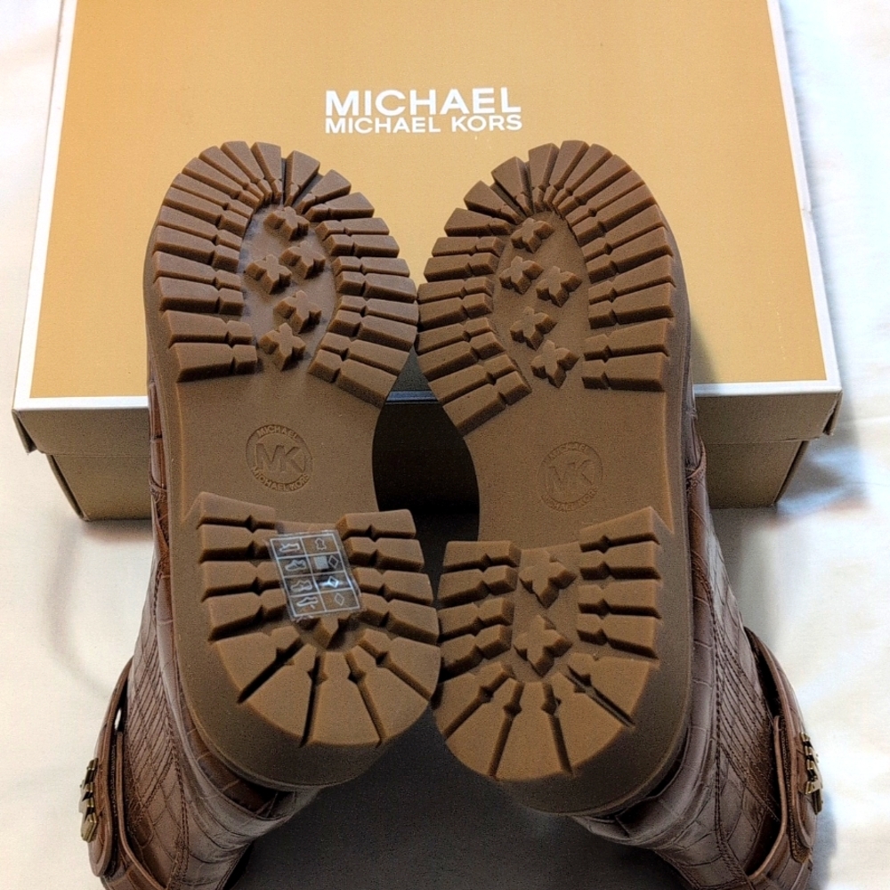 Michael Kors Ladies leather Chestnut Stark Booties. - Picture 3 of 10